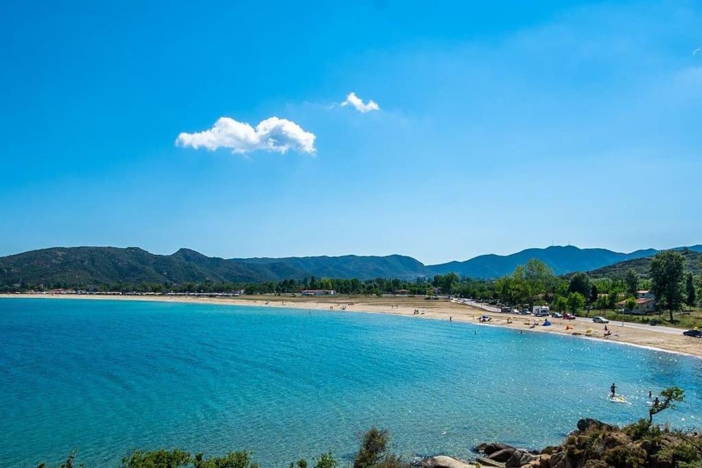 Traditionelles Appartement Athos Shadow Am Meer Paralia Sikias Eksteriør bilde