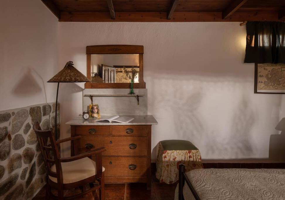 Traditionelles Appartement Athos Shadow Am Meer Paralia Sikias Eksteriør bilde
